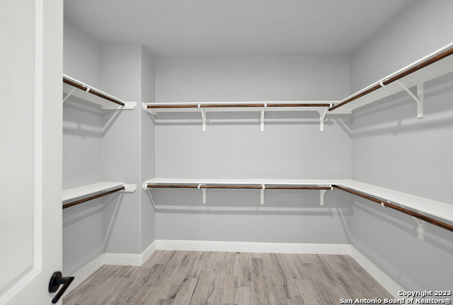 Image 32 of 53 For 177 Timber  