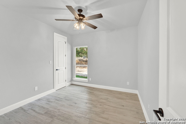 Image 35 of 53 For 177 Timber  