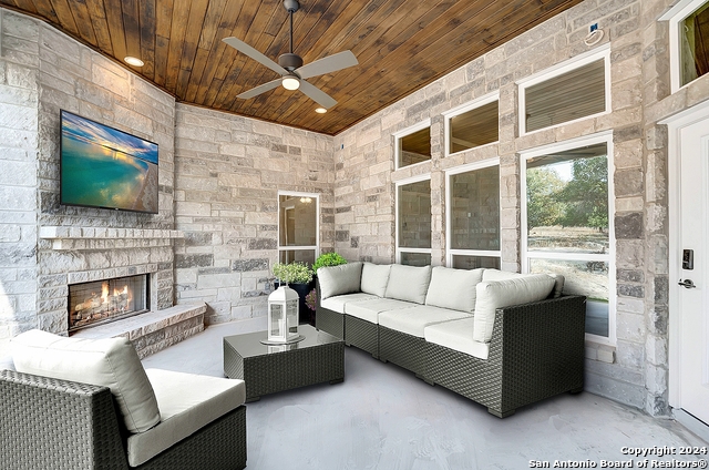 Image 6 of 53 For 177 Timber  