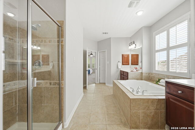 Image 28 of 46 For 819 Tiger Lily