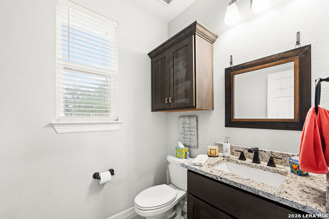 Image 34 of 46 For 1434 Village Top