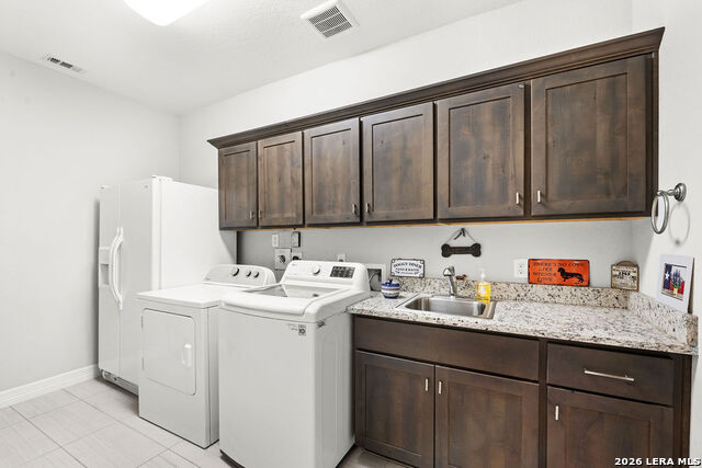 Image 37 of 46 For 1434 Village Top