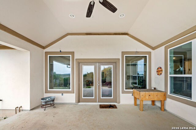 Image 41 of 46 For 1434 Village Top