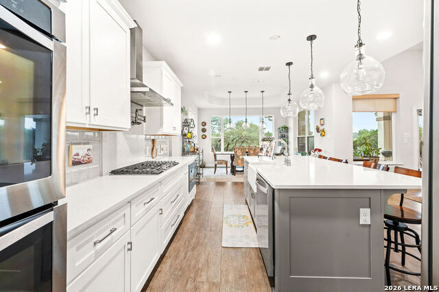 Image 8 of 46 For 1434 Village Top