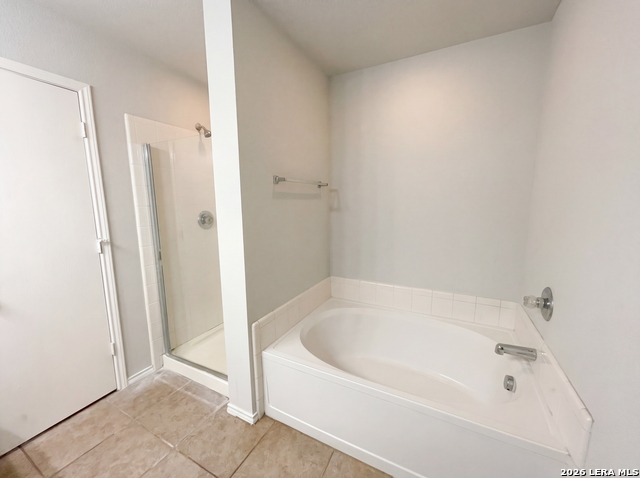 Image 12 of 16 For 7223 Avator Bay