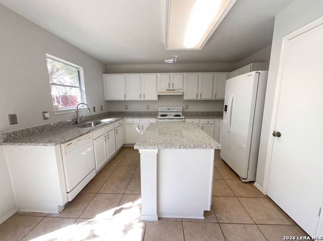 Image 2 of 16 For 7223 Avator Bay