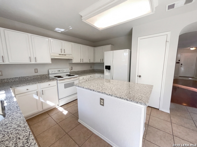 Image 9 of 16 For 7223 Avator Bay