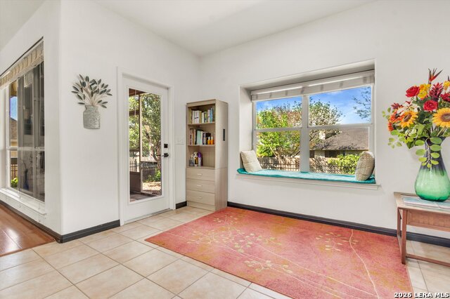 Listing photo id 15 for 2072 Stonehaven