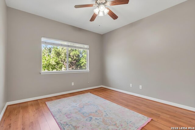 Listing photo id 28 for 2072 Stonehaven