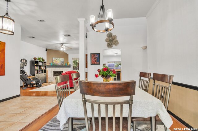 Listing photo id 5 for 2072 Stonehaven