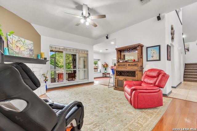 Listing photo id 6 for 2072 Stonehaven