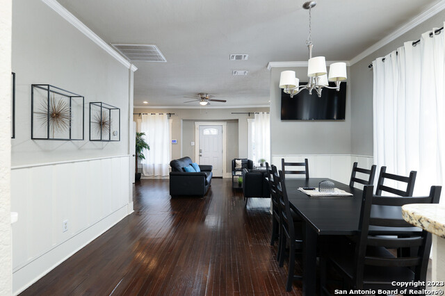 Image 10 of 20 For 1629 Woodlawn W