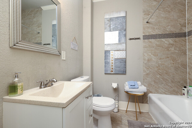 Image 14 of 20 For 1629 Woodlawn W