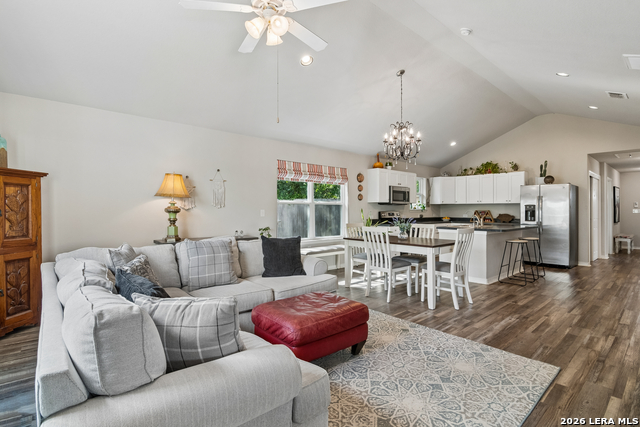 Image 7 of 26 For 420 Belmont  