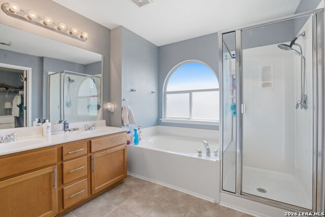 Image 30 of 35 For 9606 Discovery Rise