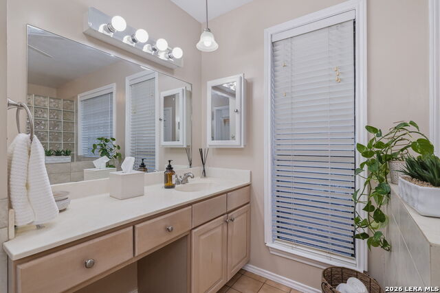 Image 23 of 36 For 15224 Park Place Dr