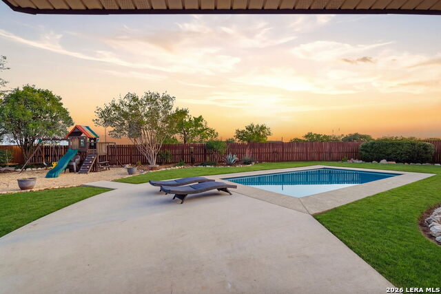 Image 28 of 36 For 15224 Park Place Dr