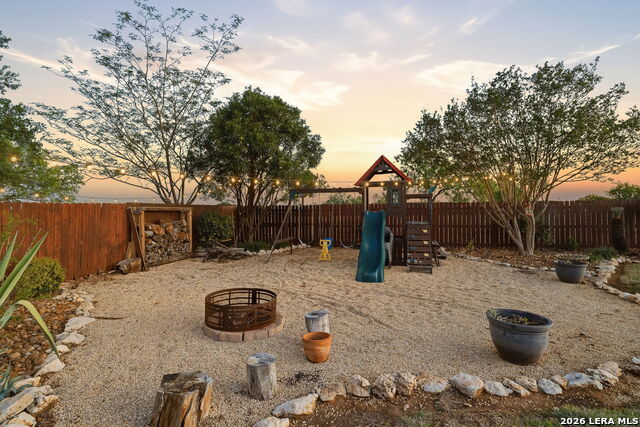 Image 35 of 36 For 15224 Park Place Dr