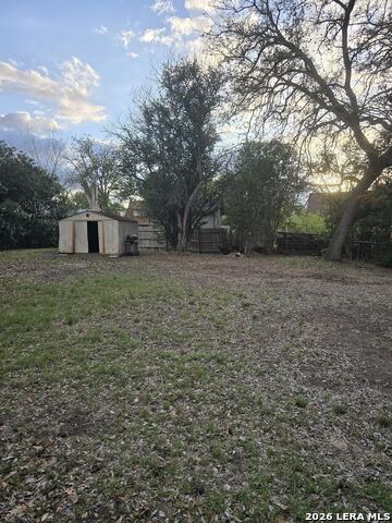 Image 6 of 33 For 3415 Lura Ln