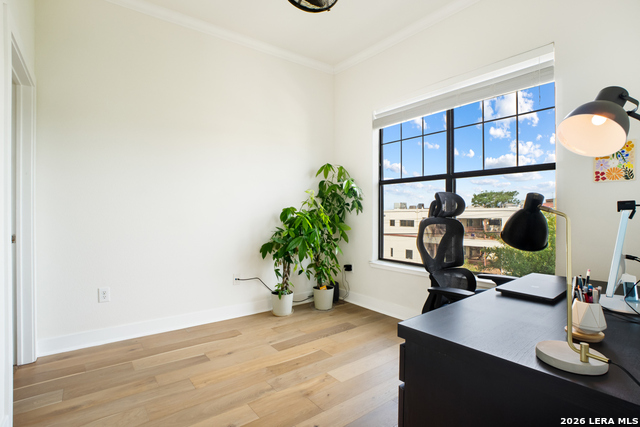 Image 24 of 36 For 7342 Oak Manor Dr  1302