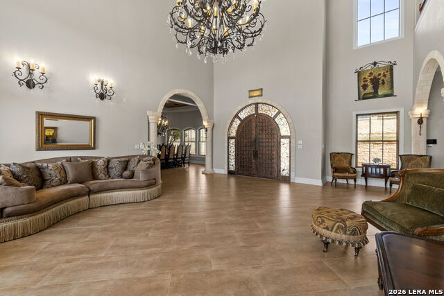 Image 11 of 51 For 6762 Manor Hl