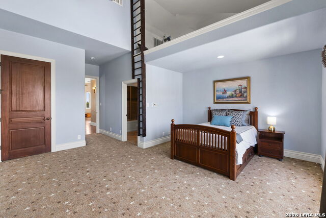 Image 37 of 51 For 6762 Manor Hl