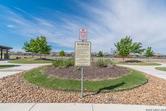 Image 20 of 26 For 542 Summersweet Rd