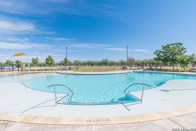 Image 25 of 26 For 542 Summersweet Rd