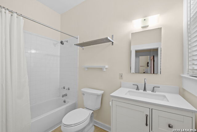 Image 7 of 12 For 217 Castillo Ave  2