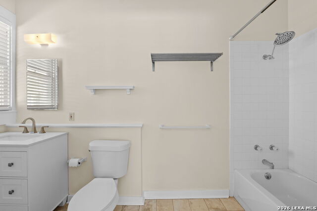 Image 10 of 17 For 217 Castillo Ave  3