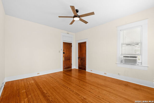 Image 2 of 17 For 217 Castillo Ave  3