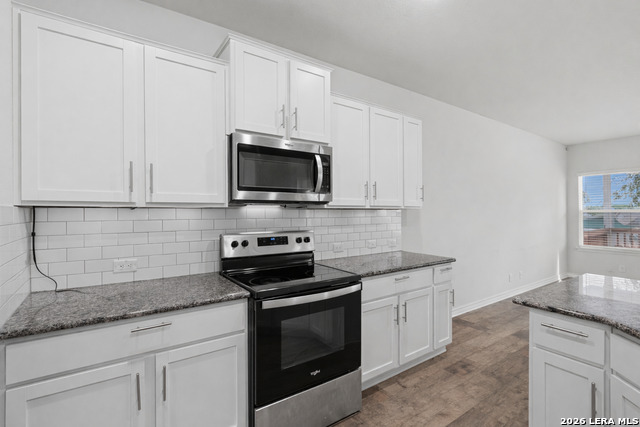 Image 8 of 31 For 12159 Old Onyx