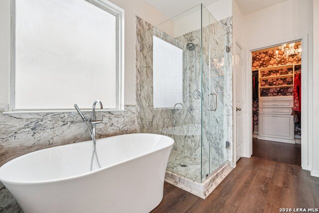 Image 20 of 55 For 11308 Silver Rose