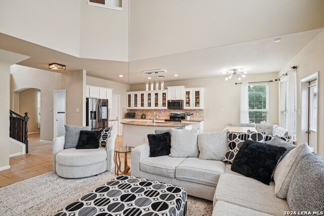 Image 8 of 55 For 11308 Silver Rose