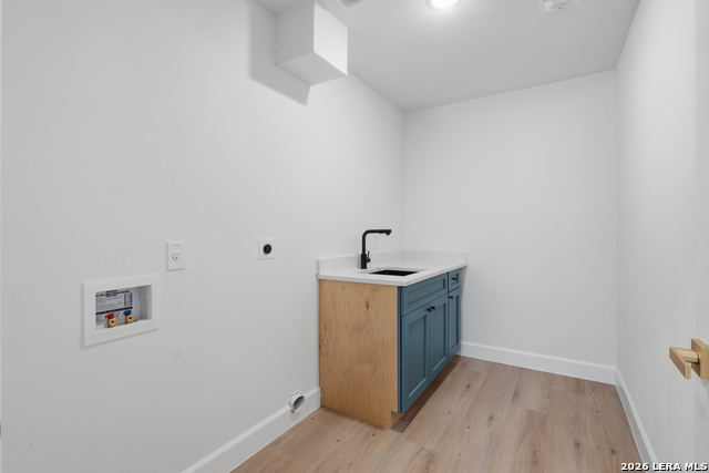 Image 22 of 37 For 106 Irvington Dr