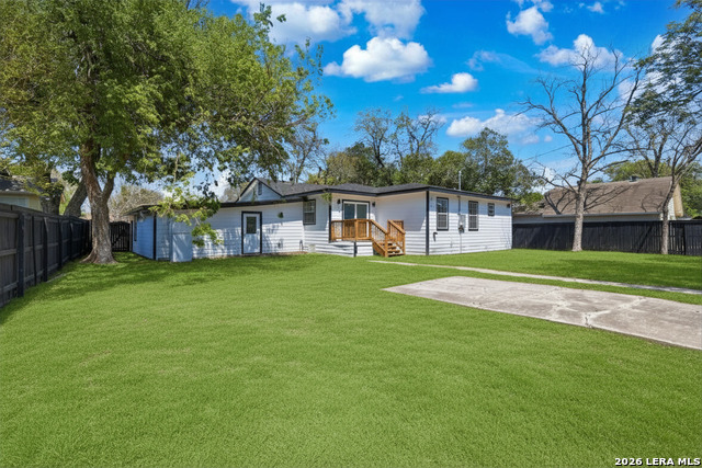 Image 32 of 37 For 106 Irvington Dr