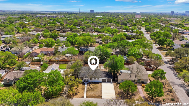 Image 34 of 37 For 106 Irvington Dr