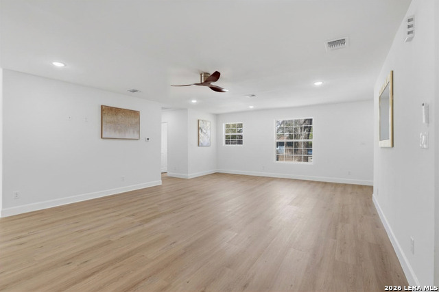 Image 9 of 37 For 106 Irvington Dr