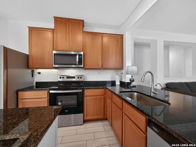 Image 4 of 17 For 11663 Midnight Rain