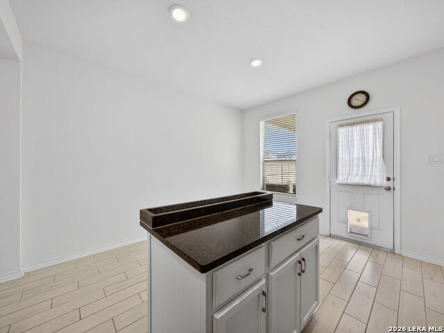 Image 6 of 17 For 11663 Midnight Rain