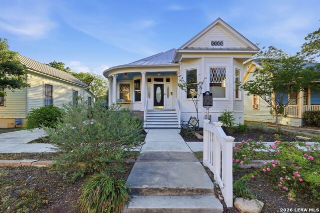 Image 2 of 40 For 317 Wickes  