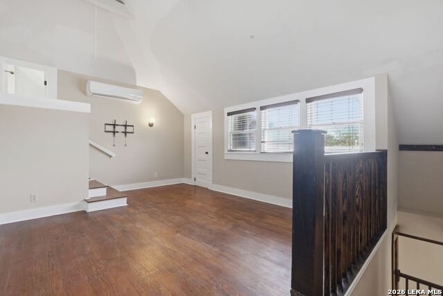 Image 30 of 40 For 317 Wickes  