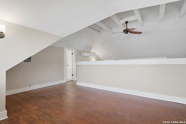 Image 32 of 40 For 317 Wickes  