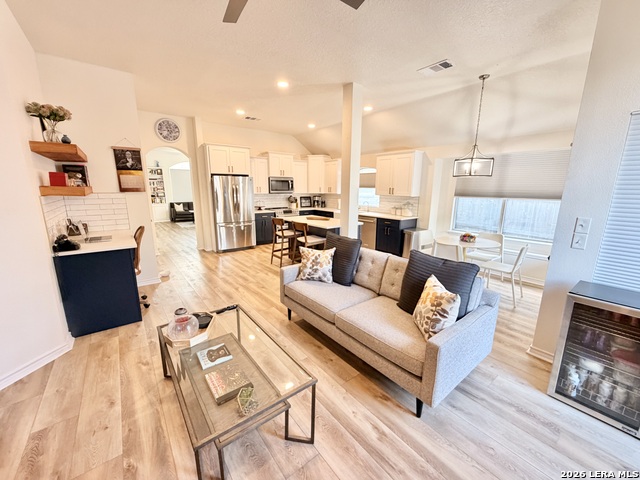 Image 11 of 29 For 8454 Ulysses