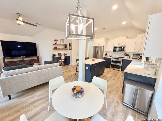 Image 12 of 29 For 8454 Ulysses