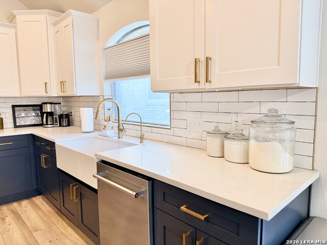 Image 14 of 29 For 8454 Ulysses