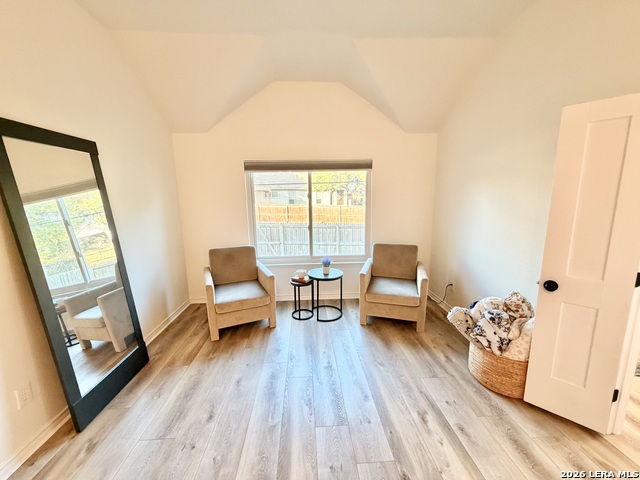 Image 18 of 29 For 8454 Ulysses