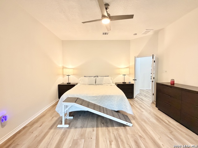 Image 19 of 29 For 8454 Ulysses