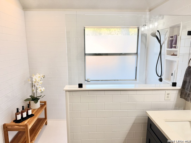 Image 21 of 29 For 8454 Ulysses