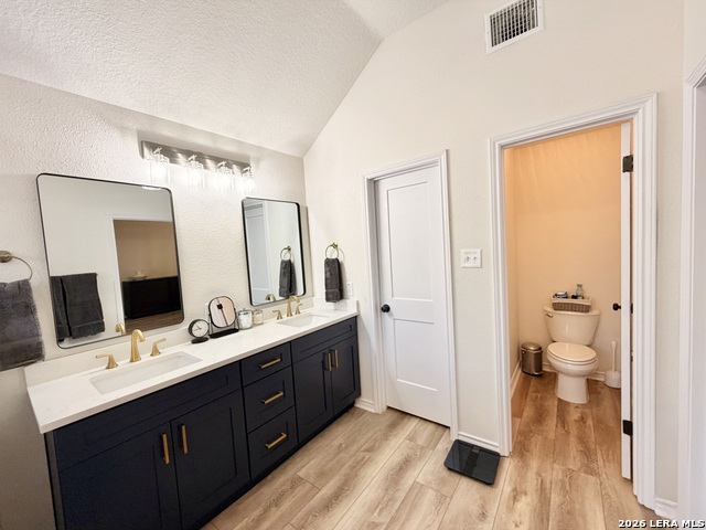 Image 23 of 29 For 8454 Ulysses